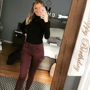 Burgundy pants/ high rise jegging